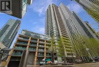 18 Yorkville Ave Unit# 409, Toronto, Ontario M4W 3Y8, 1 Bedroom Bedrooms, 5 Rooms Rooms,2 BathroomsBathrooms,Condo,Rented,Yorkville,C9510297