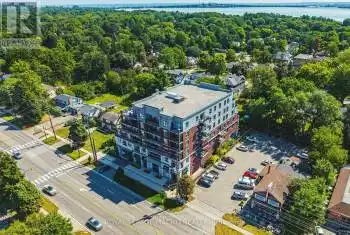 34 Plains Rd Unit# 208, Burlington, Ontario L7T 0B9, 1 Bedroom Bedrooms, 8 Rooms Rooms,2 BathroomsBathrooms,Condo,Sold,Plains,W9510723