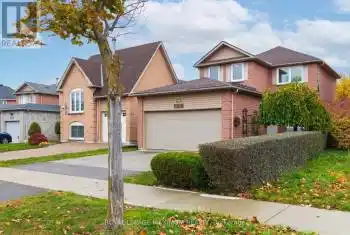 3214 Pilcom Cres, Mississauga, Ontario L5B 3X5, 3 Bedrooms Bedrooms, 7 Rooms Rooms,4 BathroomsBathrooms,All Houses,Sold,Pilcom,W9512165