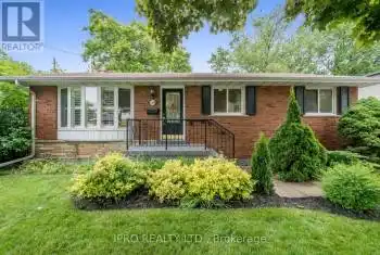 5369 Spruce Ave, Burlington, Ontario L7L 1N8, 3 Bedrooms Bedrooms, 7 Rooms Rooms,2 BathroomsBathrooms,All Houses,Sold,Spruce,W9512810