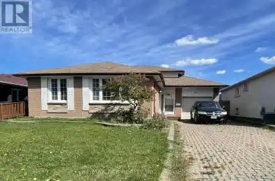 99 Amberjack Boulevard Toronto (Woburn) Ontario M1H2J6