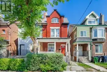 641 Bathurst St, Toronto, Ontario M5S 2R2, 5 Bedrooms Bedrooms, 10 Rooms Rooms,3 BathroomsBathrooms,All Houses,Sold,Bathurst,C9514418