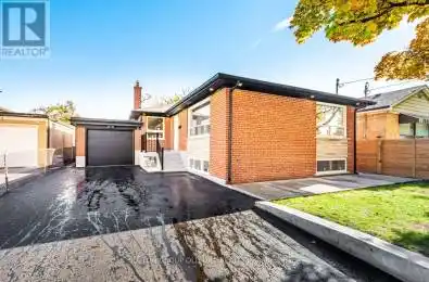 5 Ixworth Road Toronto (West Humber-Clairville) Ontario M9W4R7