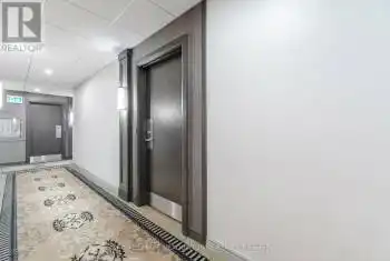 102 Bronte Rd Unit# 203, Oakville, Ontario L6L 6J5, 1 Bedroom Bedrooms, 5 Rooms Rooms,1 BathroomBathrooms,Condo,Sold,Bronte,W9375906
