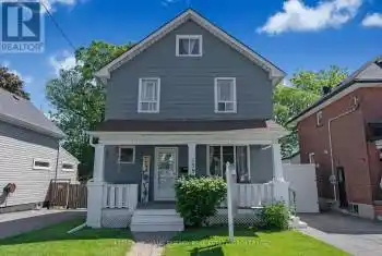 139 Clarke St, Oshawa, Ontario L1H 5G1, 4 Bedrooms Bedrooms, 8 Rooms Rooms,3 BathroomsBathrooms,All Houses,Sold,Clarke,E9769416