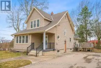 3866 Elm St, Fort Erie, Ontario L0S 1N0, 4 Bedrooms Bedrooms, 7 Rooms Rooms,2 BathroomsBathrooms,All Houses,Sold,Elm,X9864527