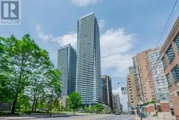65 St Mary St Unit# Lph 03, Toronto, Ontario M5S 0A6, 1 Bedroom Bedrooms, 4 Rooms Rooms,1 BathroomBathrooms,Condo,Sold,St Mary,C9906419