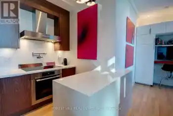 311 Bay St Unit# 3904, Toronto, Ontario M5H 4G5, 2 Bedrooms Bedrooms, 6 Rooms Rooms,2 BathroomsBathrooms,Condo,Rented,Bay,C10404897