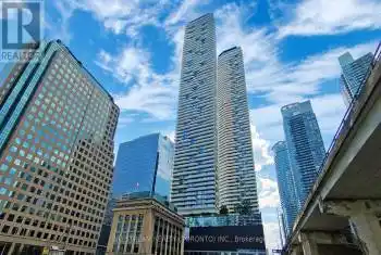 88 Harbour St Unit# 5607, Toronto, Ontario M5J 1B7, 1 Bedroom Bedrooms, 3 Rooms Rooms,1 BathroomBathrooms,Condo,Rented,Harbour,C10405330