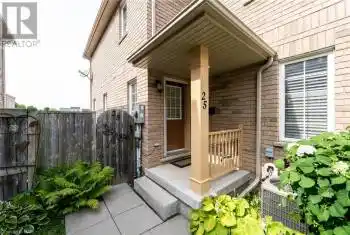 25 FLYNN Crt, St. Catharines, Ontario L2S 4E1, 2 Bedrooms Bedrooms, 6 Rooms Rooms,2 BathroomsBathrooms,All Houses,Rented,FLYNN,X10413332