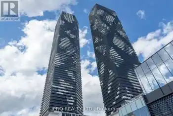 55 Cooper St Unit# 7207, Toronto, Ontario M5E 0G1, 1 Bedroom Bedrooms, 4 Rooms Rooms,1 BathroomBathrooms,Condo,Rented,Cooper,C10409147
