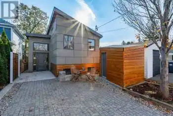 576 Byngmount Ave, Mississauga, Ontario L5G 1R1, 1 Bedroom Bedrooms, 3 Rooms Rooms,2 BathroomsBathrooms,All Houses,Sold,Byngmount,W10411107
