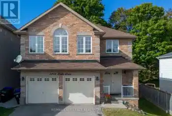 1218 Leslie Dr, Innisfil, Ontario L9S 2B1, 4 Bedrooms Bedrooms, 7 Rooms Rooms,3 BathroomsBathrooms,All Houses,Sold,Leslie,N10413346