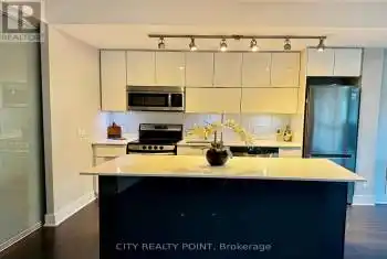80 Marine Parade Dr Unit# 301, Toronto, Ontario M8V 0A3, 1 Bedroom Bedrooms, 4 Rooms Rooms,1 BathroomBathrooms,Condo,Rented,Marine Parade,W10414144