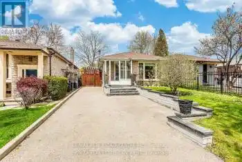 607 Green Meadow Cres, Mississauga, Ontario L5A 2V3, 4 Bedrooms Bedrooms, 9 Rooms Rooms,4 BathroomsBathrooms,All Houses,Rented,Green Meadow,W10414336