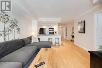 270 Wellington St Unit# 1011, Toronto, Ontario M5V 2V5, 2 Bedrooms Bedrooms, 5 Rooms Rooms,2 BathroomsBathrooms,Condo,Rented,Wellington,27632735