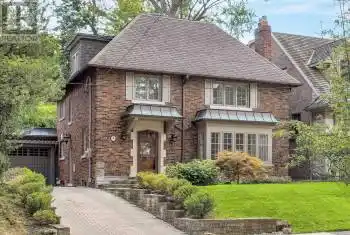 9 Kingsgarden Rd, Toronto, Ontario M8X 1S7, 5 Bedrooms Bedrooms, 9 Rooms Rooms,3 BathroomsBathrooms,All Houses,Sold,Kingsgarden,W10415105