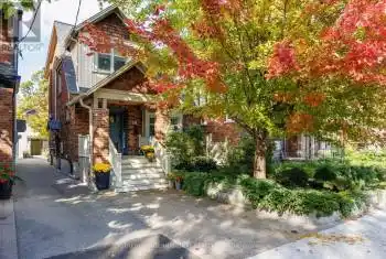 14 Lessard Ave, Toronto, Ontario M6S 1X5, 3 Bedrooms Bedrooms, 7 Rooms Rooms,2 BathroomsBathrooms,All Houses,Sold,Lessard,W10415326