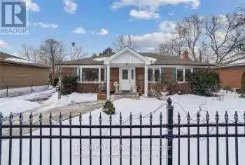 1810 South Sheridan Way Unit# Upper, Mississauga, Ontario L5J 2M2, 2 Bedrooms Bedrooms, 5 Rooms Rooms,2 BathroomsBathrooms,All Houses,Rented,South Sheridan,W10416399