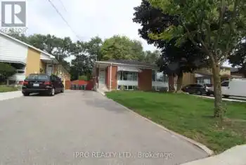 3653 Anniversary (Lower) Rd, Mississauga, Ontario L5C 2G2, 1 Bedroom Bedrooms, 3 Rooms Rooms,1 BathroomBathrooms,All Houses,Rented,Anniversary (Lower),W10416675