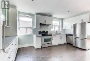 6 Croydon Rd Unit# 3, Toronto, Ontario M6C 1S7, 2 Bedrooms Bedrooms, 5 Rooms Rooms,2 BathroomsBathrooms,All Houses,Rented,Croydon,C10417524