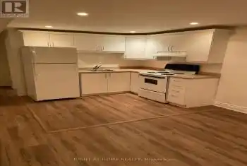 34 Normandy Cres Unit# B-1, Richmond Hill, Ontario L4C 8L8, 1 Bedroom Bedrooms, 4 Rooms Rooms,1 BathroomBathrooms,All Houses,Rented,Normandy,N10420491