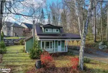 646 MUSKOKA 3 Rd, Huntsville, Ontario P1H 1C9, 3 Bedrooms Bedrooms, 12 Rooms Rooms,2 BathroomsBathrooms,All Houses,Sold,MUSKOKA 3,X10440067