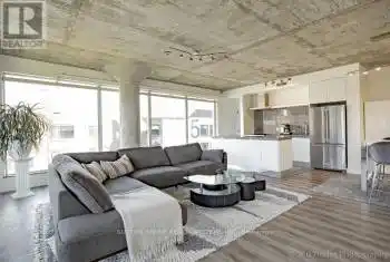 75 Portland St Unit# 606, Toronto, Ontario M5V 2M9, 2 Bedrooms Bedrooms, 5 Rooms Rooms,2 BathroomsBathrooms,Condo,Rented,Portland,C10425157