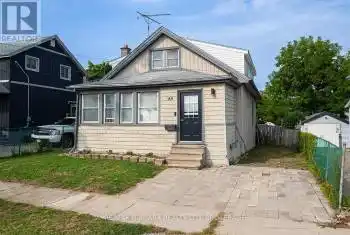 45 Wellington St, Thorold, Ontario L2V 2E7, 3 Bedrooms Bedrooms, 7 Rooms Rooms,1 BathroomBathrooms,All Houses,Sold,Wellington,X9285255