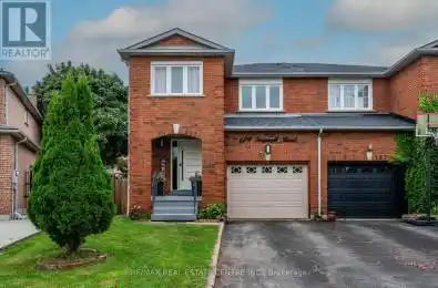 129 Hopewell Road Oakville (River Oaks) Ontario L6H5Z1