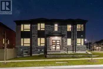 1 Frederick Roman Ave, Markham, Ontario L6C 3R7, 4 Bedrooms Bedrooms, 9 Rooms Rooms,4 BathroomsBathrooms,All Houses,Sold,Frederick Roman,N10429382