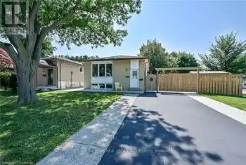 455 Brigadoon Dr Unit# Lower, Hamilton, Ontario L9C 6C8, 2 Bedrooms Bedrooms, 2 Rooms Rooms,1 BathroomBathrooms,All Houses,Rented,Brigadoon,X10429553