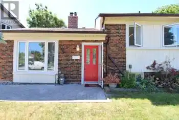 27 Cornwallis Dr, Toronto, Ontario M1P 1H1, 3 Bedrooms Bedrooms, 6 Rooms Rooms,2 BathroomsBathrooms,All Houses,Rented,Cornwallis,E10429594