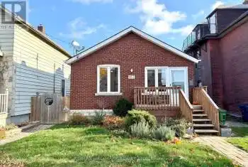 157 Sixth St, Toronto, Ontario M8V 3A6, 2 Bedrooms Bedrooms, 5 Rooms Rooms,2 BathroomsBathrooms,All Houses,Rented,Sixth,W10429763