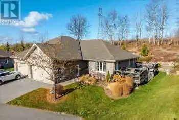 301 CARNEGIE Ave Unit# 202, Peterborough, Ontario K9L 1N2, 1 Bedroom Bedrooms, 8 Rooms Rooms,3 BathroomsBathrooms,All Houses,Sold,CARNEGIE,X10432285
