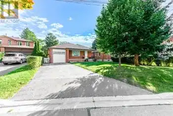 19 Tobruk Cres, Toronto, Ontario M2M 3B3, 3 Bedrooms Bedrooms, 9 Rooms Rooms,2 BathroomsBathrooms,All Houses,Sold,Tobruk,C10431977