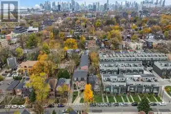 32 Curzon St Unit# 11, Toronto, Ontario M4M 3B4, 3 Bedrooms Bedrooms, 6 Rooms Rooms,1 BathroomBathrooms,All Houses,Sold,Curzon,E10434189