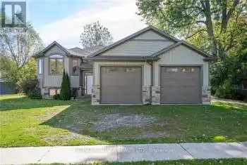 4032 Chippawa Pkwy, Niagara Falls, Ontario L2G 6E4, 2 Bedrooms Bedrooms, 6 Rooms Rooms,2 BathroomsBathrooms,All Houses,Sold,Chippawa,X9400479