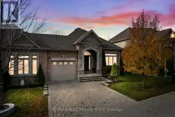 18 Upper Highland Unit# 31, New Tecumseth, Ontario L9R 0K5, 1 Bedroom Bedrooms, 8 Rooms Rooms,3 BathroomsBathrooms,Condo,Sold,Upper Highland,N11196143