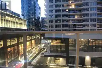 17 Bathurst St Unit# #605, Toronto, Ontario M5V 0N1, 1 Bedroom Bedrooms, 4 Rooms Rooms,1 BathroomBathrooms,Condo,Rented,Bathurst,C11198061