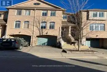 3374 Redpath Circ, Mississauga, Ontario L5N 8R1, 3 Bedrooms Bedrooms, 7 Rooms Rooms,2 BathroomsBathrooms,All Houses,Rented,Redpath,W11424433