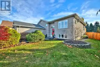 54 Sandra Dr, Pelham, Ontario L0S 1C0, 3 Bedrooms Bedrooms, 9 Rooms Rooms,3 BathroomsBathrooms,All Houses,Sold,Sandra,X11359023