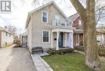 617 Chamberlain St, Peterborough, Ontario K9J 4L9, 2 Bedrooms Bedrooms, 4 Rooms Rooms,2 BathroomsBathrooms,All Houses,Sold,Chamberlain,X11431641