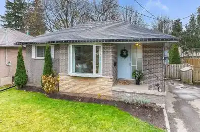 17 Moultrey Crescent Halton Hills (Georgetown) Ontario L7G4N4