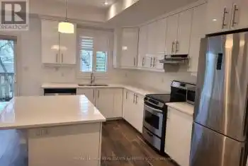 70 Plains Rd Unit# 38, Burlington, Ontario L7T 0B6, 3 Bedrooms Bedrooms, 6 Rooms Rooms,3 BathroomsBathrooms,All Houses,Rented,Plains,W11573501