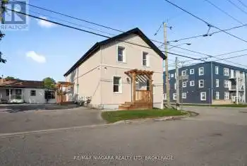 132 Waterloo St Unit# UNIT#3, Fort Erie, Ontario L2A 3K2, 1 Bedroom Bedrooms, 2 Rooms Rooms,1 BathroomBathrooms,All Houses,Rented,Waterloo,X11821332