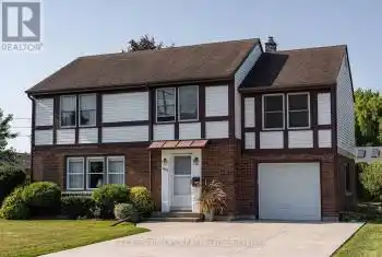 7967 Sarah St, Niagara Falls, Ontario L2G 6T5, 4 Bedrooms Bedrooms, 9 Rooms Rooms,2 BathroomsBathrooms,All Houses,Sold,Sarah,X11821591