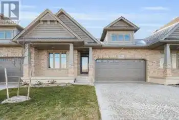 2650 Buroak Dr Unit# 35, London, Ontario N6G 0Z9, 2 Bedrooms Bedrooms, 8 Rooms Rooms,2 BathroomsBathrooms,All Houses,Sold,Buroak,X11822206