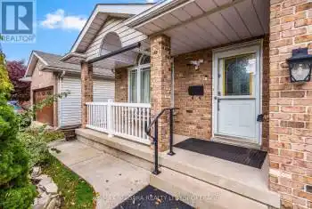 8119 Spring Blossom Dr, Niagara Falls, Ontario L2H 3G7, 3 Bedrooms Bedrooms, 6 Rooms Rooms,2 BathroomsBathrooms,All Houses,Sold,Spring Blossom,X11822579