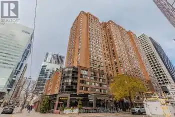 633 Bay St Unit# 2015, Toronto, Ontario M5G 2G4, 1 Bedroom Bedrooms, 4 Rooms Rooms,2 BathroomsBathrooms,Condo,Sold,Bay,C11822667